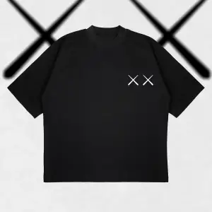 Kaws Oversize Unisex Pamuklu Nefes Alan Kalın Kumaşlı