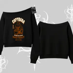 Kayık Yaka Sweatshirt Cute Capybara Enjoying Ramen Noodles Artwork