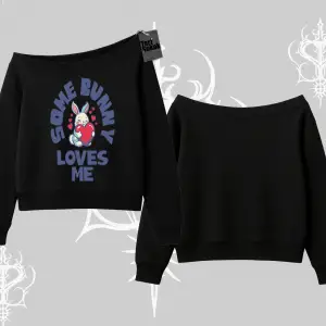 Kayık Yaka Sweatshirt Sevimli Tavşan Some Bunny Loves Me Baskılı