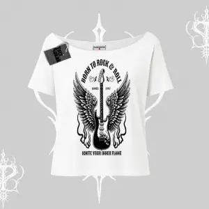 Kayık Yaka Tshirt Born to Rock Eternal Flame Legacy