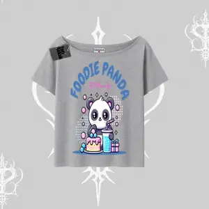 Kayık Yaka Tshirt Foodie Panda Tatlı ve Sevimli Panda Baskılı