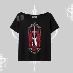Kayık Yaka Tshirt Hard Rock Winged Guitar Rebellion