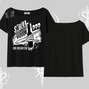 Kayık Yaka Tshirt Skull Impact Bone Chilling Street Icon