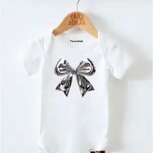 Kısa Kol Body Fiyonk desenli KODZıbın12