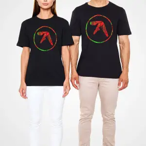Ko Buta Aphex Twin Baskılı Unisex Siyah Tişört - Tshirt T57511