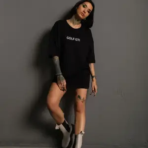 KOD:IZEI - Unisex Oversize Golf Araba Baskılı Pamuklu T-shirt P--1010