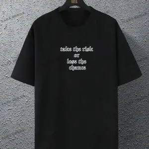 KOD Trend EMRG Erkek Büyük Beden Düşük Omuzlu Tişört Çizgi Film Karakteri ve Harf Baskılı