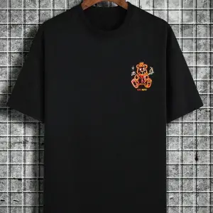 KOD Trend EMRG Erkek Sloganlı ve Karikatür Grafikli Büyük Boy Tişört