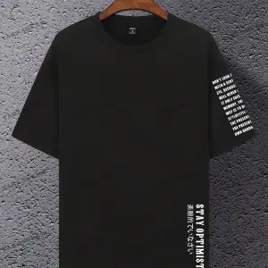 KOD Trend Erkek Sloganlı Düşük Omuz Oversize Tişört