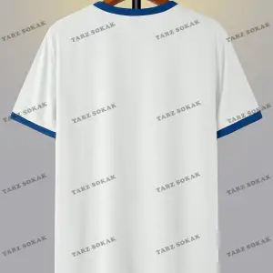 KOD Trend Hypemode Harf Baskılı ve Kontrast Kesimli Renkli Bloklu Erkek Tişörtü