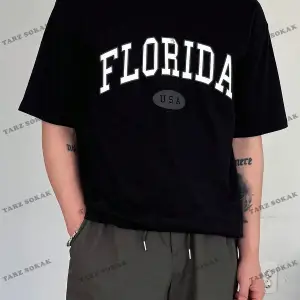 KOD Trend LEGND Erkek Çiçek & Slogan Grafikli Tişört