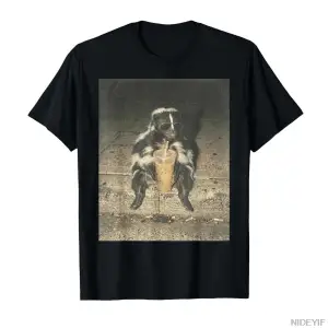 Komik Kokarca Buzlu Kahve İçiyor Meme Çöp Hayvan Grafik T-shirt Erkekler Kadınlar Için % 100%