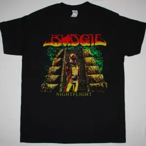 KORN ISSUES LIVE WORLD PREMIER APOLLO CONCERT NEW BLACK T-SHIRT ÖN BASKILI