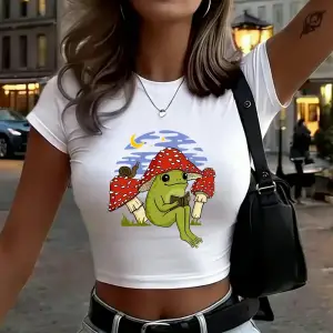 Kurbağa Mantar Baskılar Kadın Kırpma Üstleri Yaz Uydurma İnce O-Boyun Tees Yumuşak Kısa Kollu