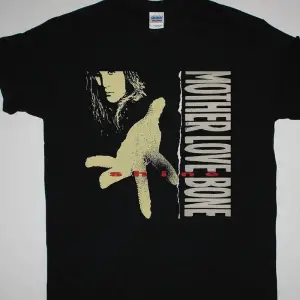 LEMMY KILMISTER NEW BLACK T-SHIRT ÖN BASKILI