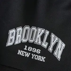 Letter Graphic Drawstring Waist Şort