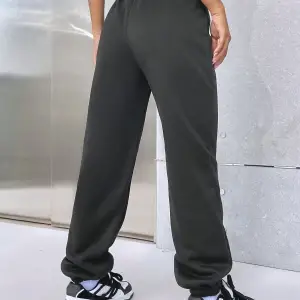 Letter Graphic Elastic Waist 4 Mevsim Eşofman