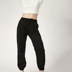 Lion Company Kadın Siyah Paçası Lastikli Eşofman ESF01