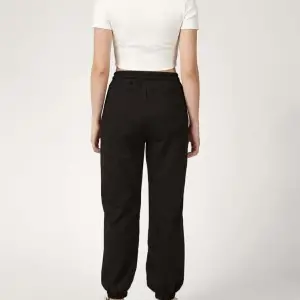 Lion Company Kadın Siyah Paçası Lastikli Eşofman ESF01