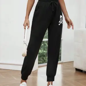 LUNE Halloween Skull Print Drawstring Waist 4 Mevsim Eşofman