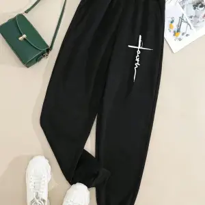 LUNE Kadın Baskılı Tasarım Bol Kesim Günlük Eşofman Altı