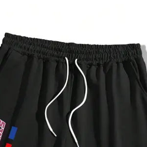 Manfinity EMRG Erkek Harf ve Araba Baskılı Rahat Yuvarlak Yaka Kısa Kollu