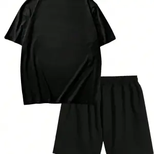 Manfinity Homme 2li Erkek Günlük Basit Kısa Kollu Tişört Ve Şort Takımı