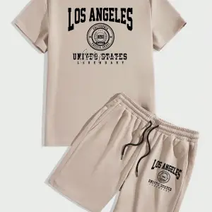 Manfinity Homme Casual College Style Tipografi Tişört ve Şort Takımı