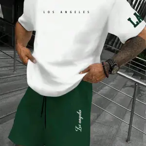 Manfinity Homme Erkek Basit Harfli Grafik Tişört ve Şort Takımı