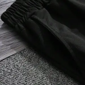 Manfinity Homme Erkek Yazlık Mektup Baskılı Yuvarlak Tişört ve Şort Takımı