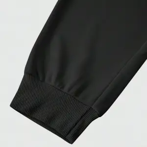 Manfinity Hypemode Erkek Harf Grafik İpli Bel Eşofman Altı