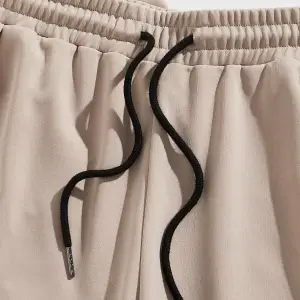 Manfinity Hypemode Erkek Mektup ollu Günlük Tişört Ve Şort Takımı