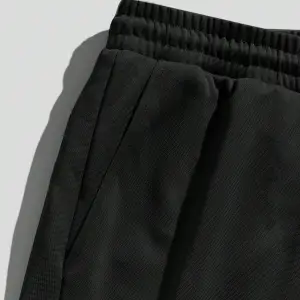 Manfinity Hypemode Erkek Mektup ollu Günlük Tişört Ve Şort Takımı