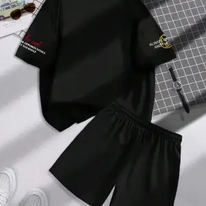 Manfinity Hypemode Erkek Rahat Mektup Baskılı Düşük Omuz