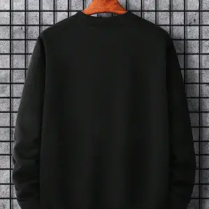 Manfinity Hypemode Mountain & Slogan Graphic Sweatshirt Siyah