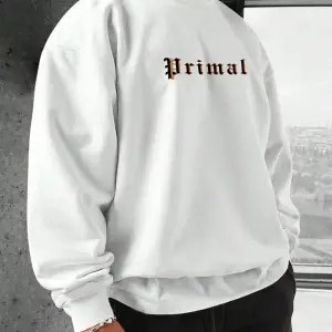 Manfinity Hypemode Slogan & Sculpture Print Pullover Beyaz