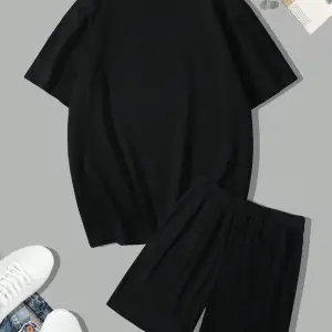 Manfinity LEGND Erkek Tatil Komik Karikatür Tavşan Baskılı Kısa Kollu Tişört Ve Şort Takımı