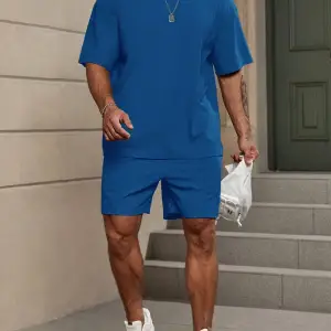 Manfinity RelaxMax Bol Kesim Erkek Düz Renk Düşük Omuz Tişört ve Şort Takımı