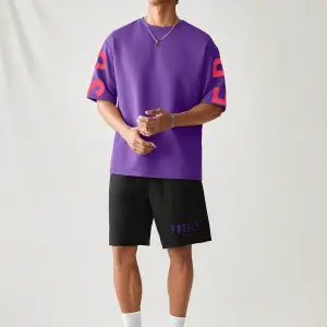 Manfinity UrbanChill Örme Rahat Baskılı Kısa Kollu ve Şort Takımı