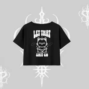 Meditasyon Yapan Kedi Baskılı Oversize Crop Tshirt