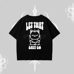 Meditasyon Yapan Kedi Baskılı Oversize Tshirt