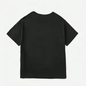 Mektup ve Kafatası Baskılı Tişört