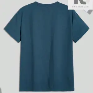 Men Astronot ve Mektup Grafikli Tişört