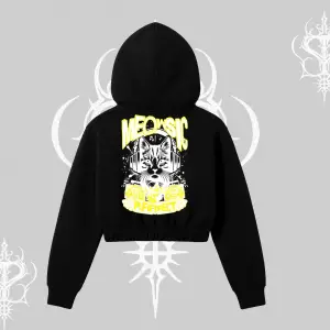 Meowsic Purrfect Kedi Arka Baskılı Kapşonlu Crop Sweatshirt