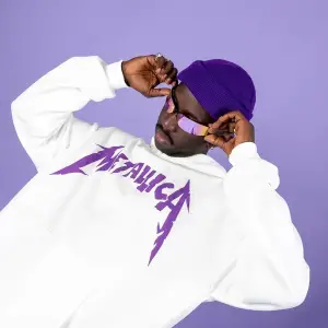 Metallica Mor Sırt Baskılı Beyaz Oversize Kapüşonlu