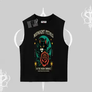 Midnight Petals Kedi Baskılı Kolsuz Tshirt