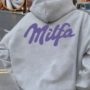 Milfa Mor Sanat Mektup Baskılar Hoodie Kadın Rahat Gevşek Kazak Rahat Yumuşak Kazak Kış Polar