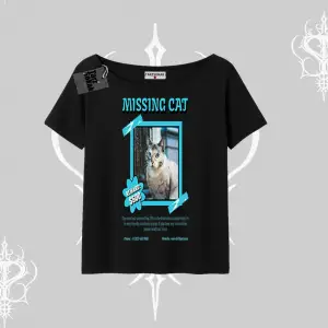 Missing Cat Baskılı Kayık Yaka Tshirt