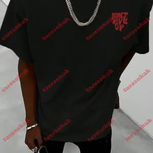 Model 3361 Erkek Yazlık Yuvarlak Yaka Kısa Kollu Günlük Tişört, Yaz