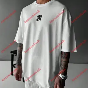 Model 3408 Erkek Yazlık Yuvarlak Yaka Kısa Kollu Günlük Tişört, Yaz